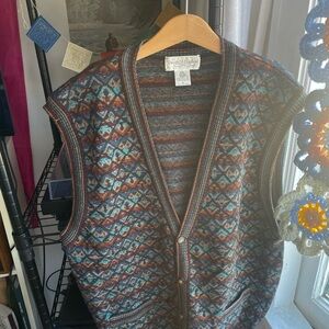 Vintage V-Neck Sweater Vest - Blue and Brown Pattern
